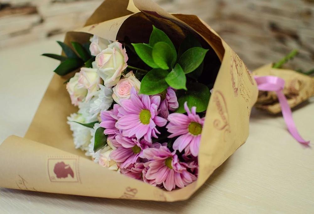 Букет цветов из: Розы и Хризантемы в Удомле