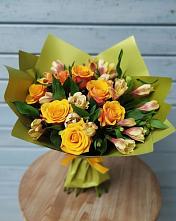 Букет цветов из:  Альстромерии и Розы в Удомле