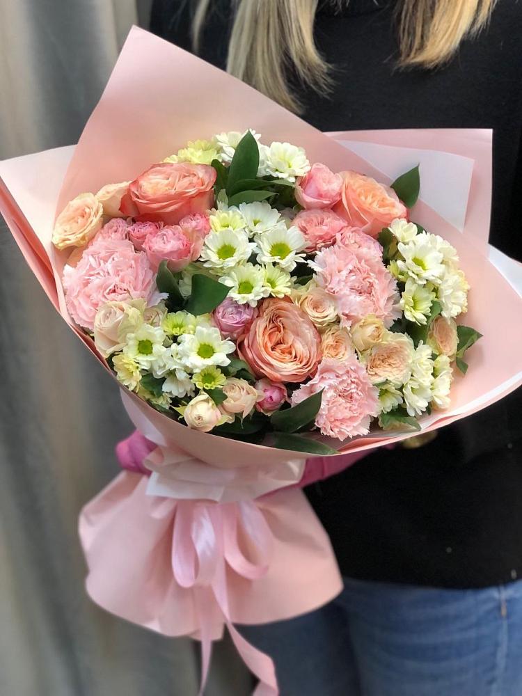 Букет цветов из: Гвоздики, Розы и Хризантемы в Удомле