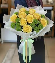 Букет цветов из:  Хризантемы и Розы в Удомле